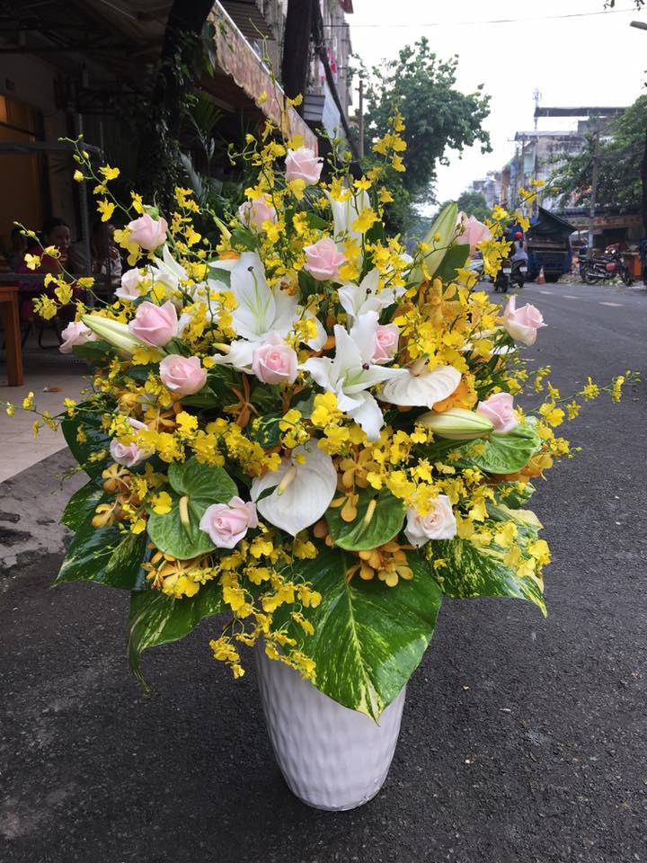 Hoa viếng đám tang đường phan đăng lưu